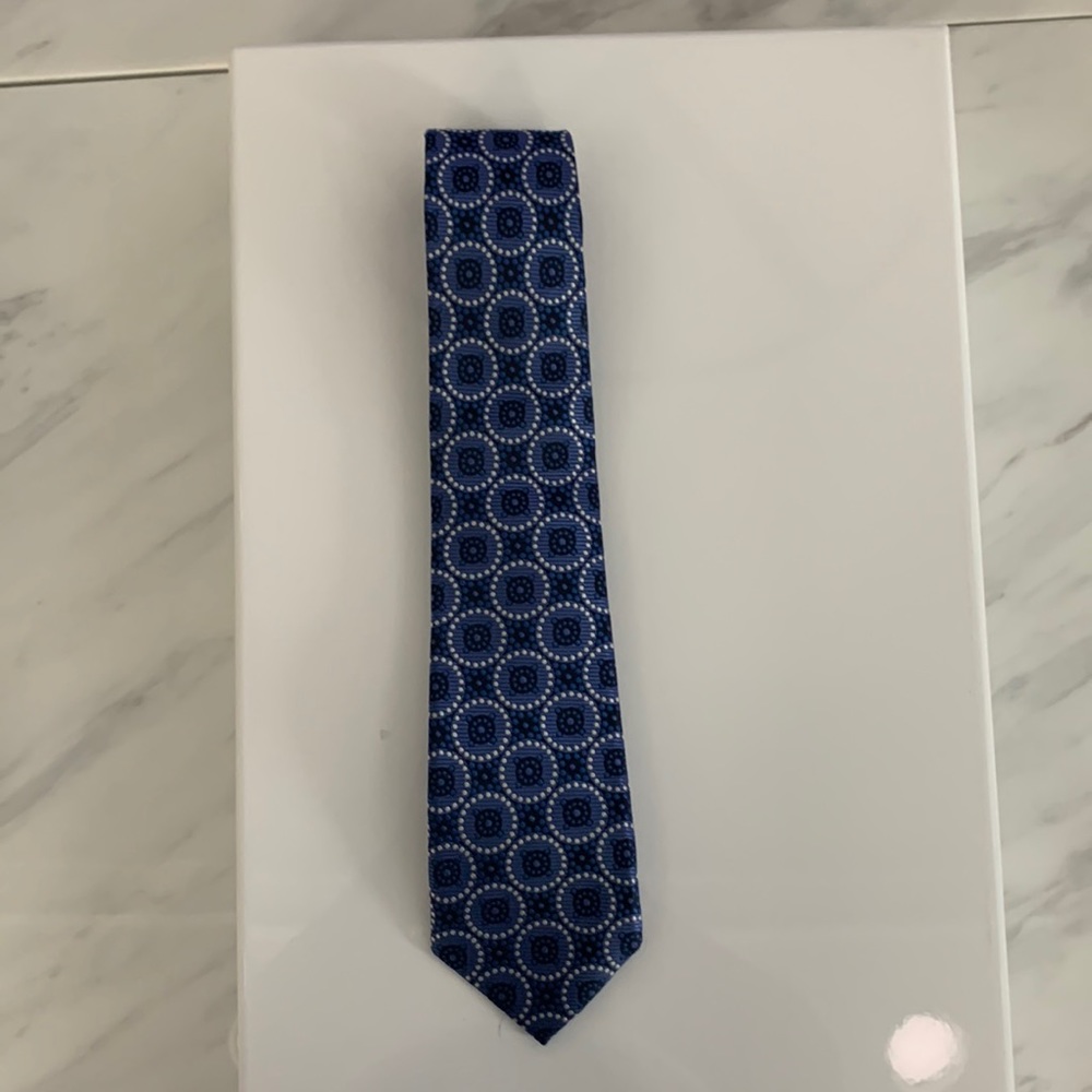 Almost New Clean Blue Fairfax Tie